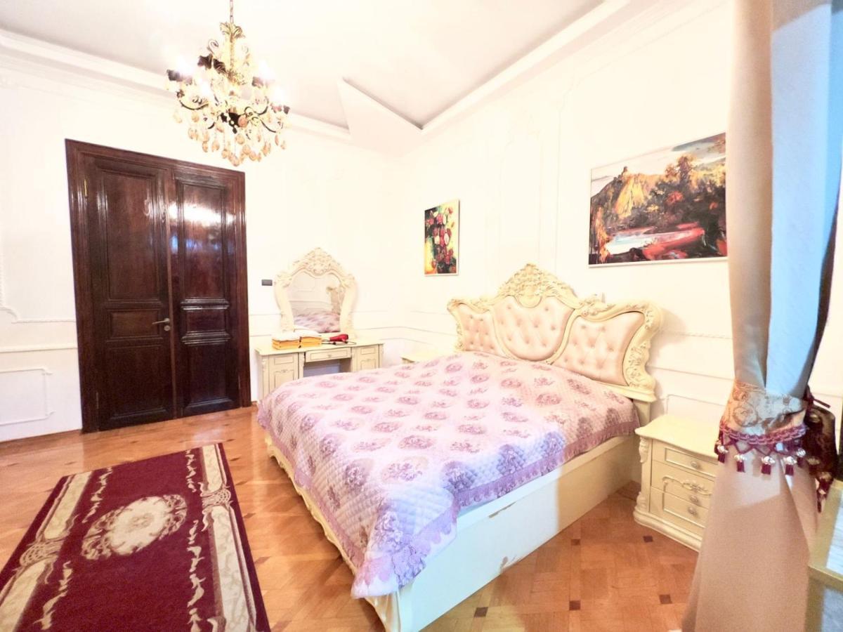 Hotel Royal Kutaisi Bagian luar foto