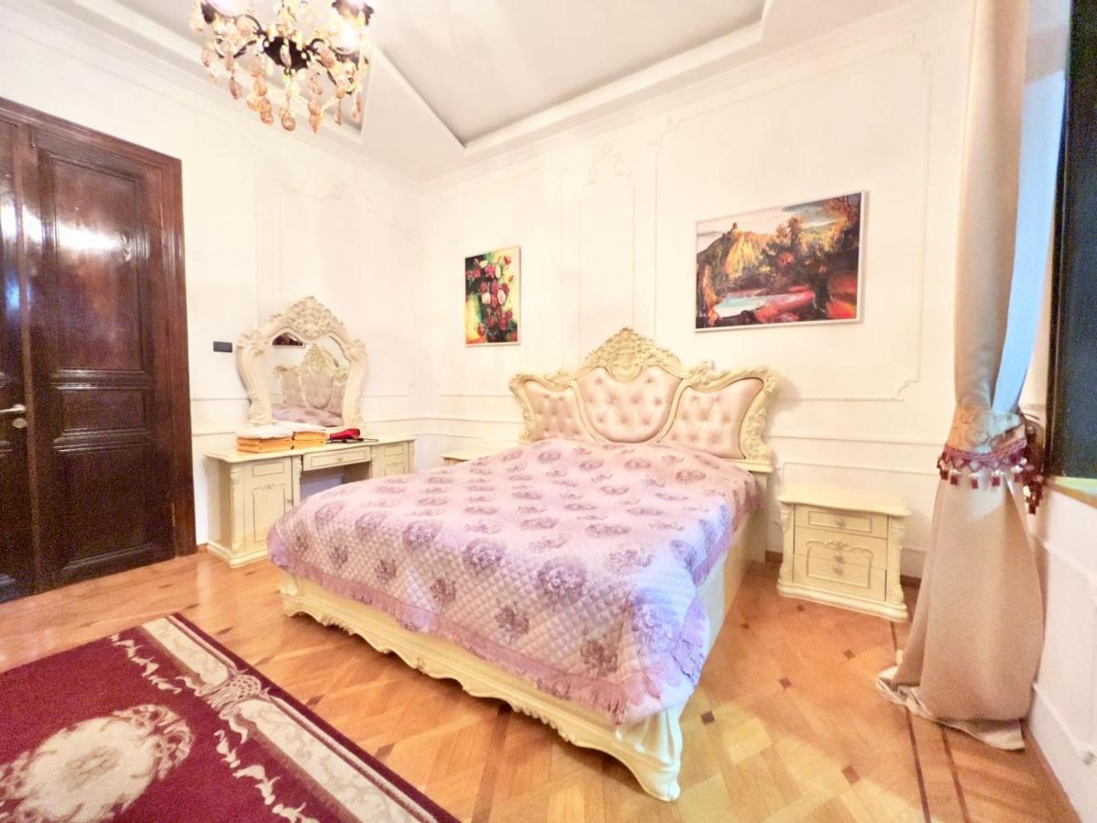 Hotel Royal Kutaisi Bagian luar foto