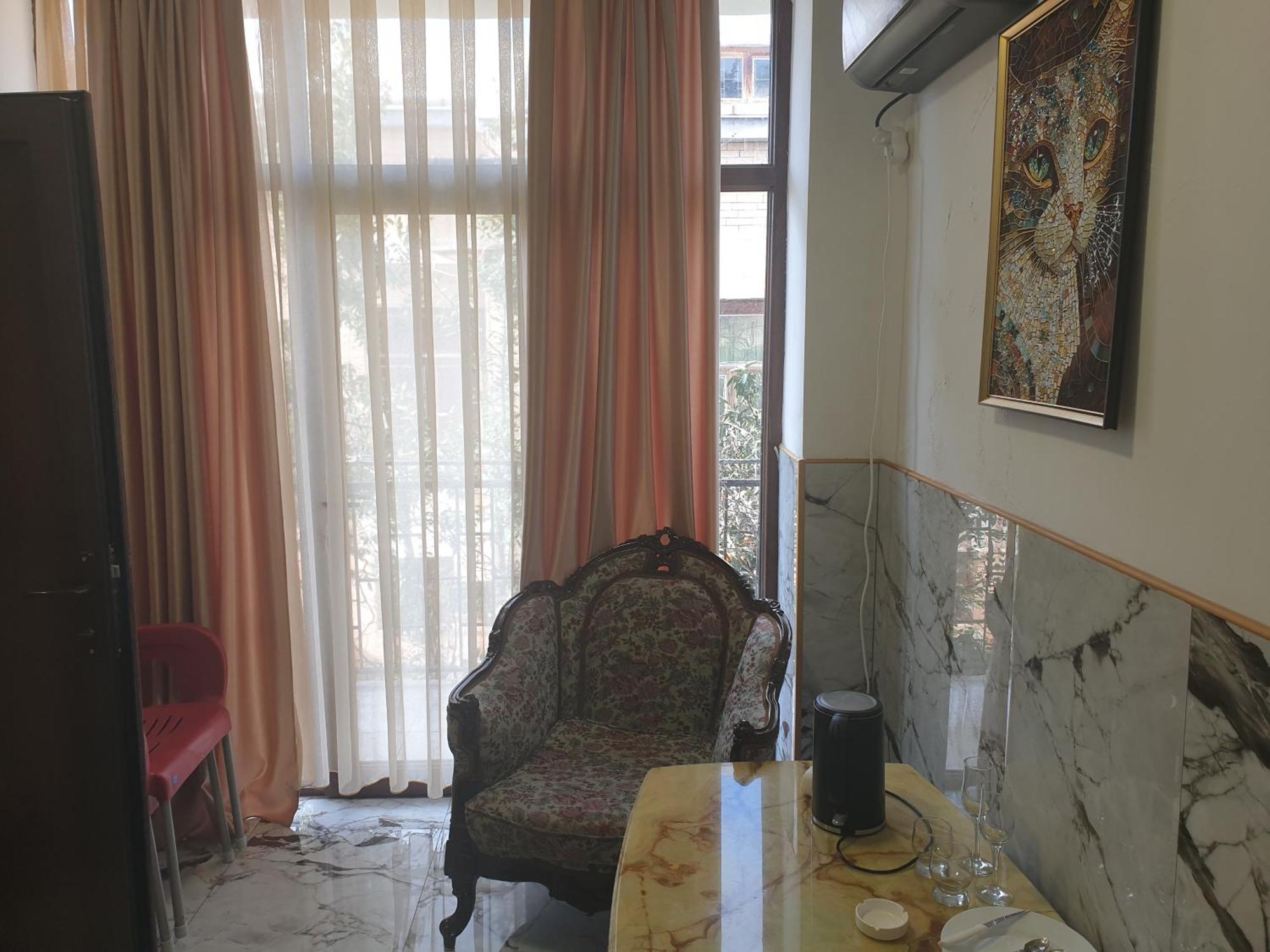 Hotel Royal Kutaisi Bagian luar foto