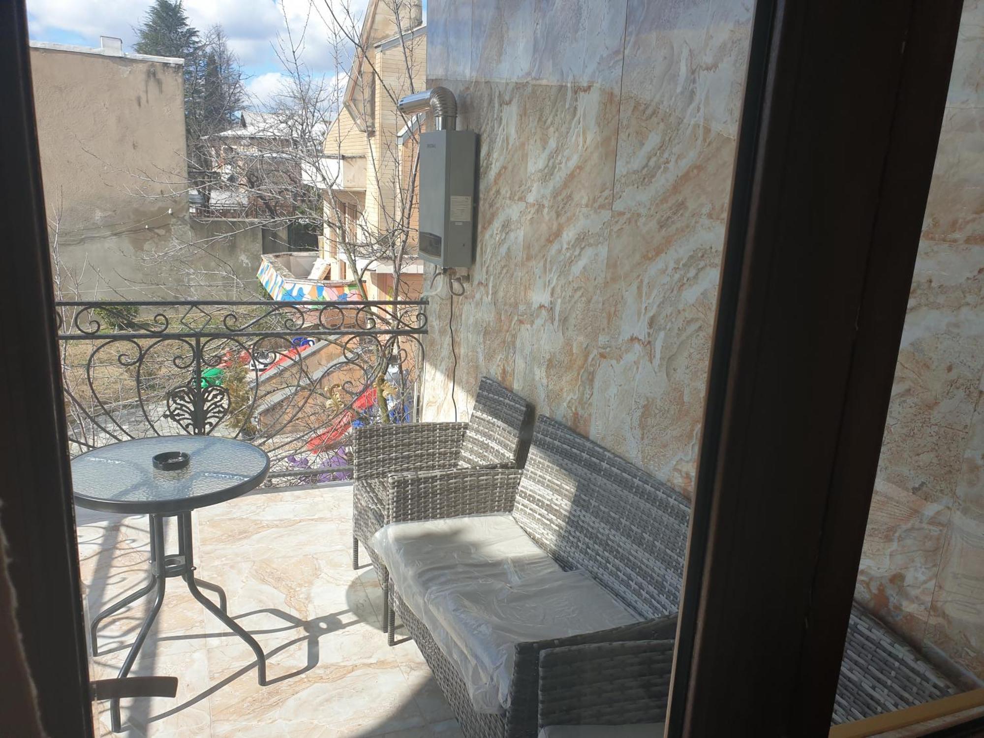 Hotel Royal Kutaisi Bagian luar foto