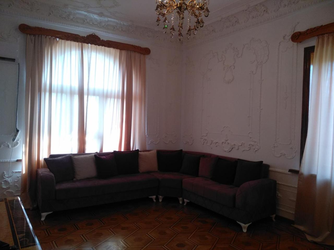 Hotel Royal Kutaisi Bagian luar foto